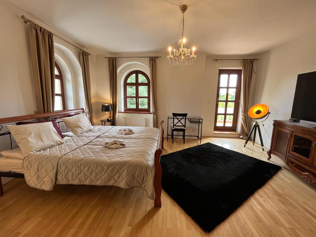 Dogs Resort And Spa Horni Bezdekov Zewnętrze zdjęcie